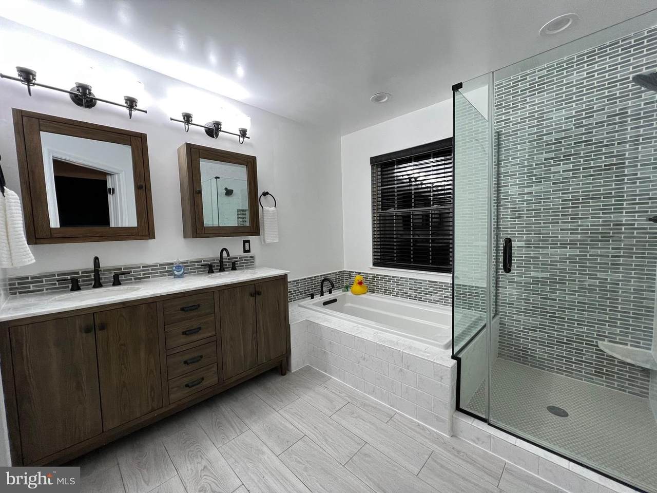4623 Weston Place - Photo 1