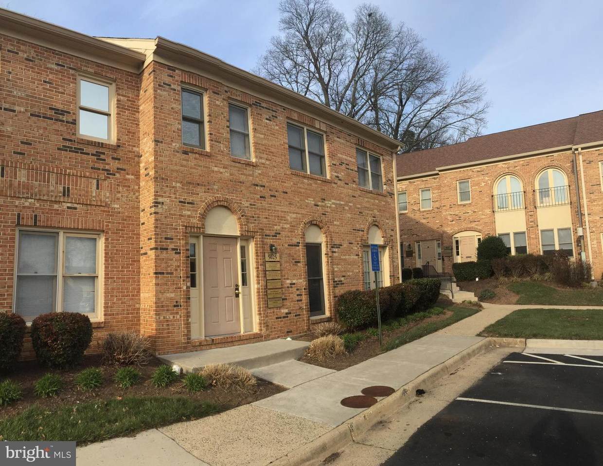 5025 Backlick Road - Photo 1