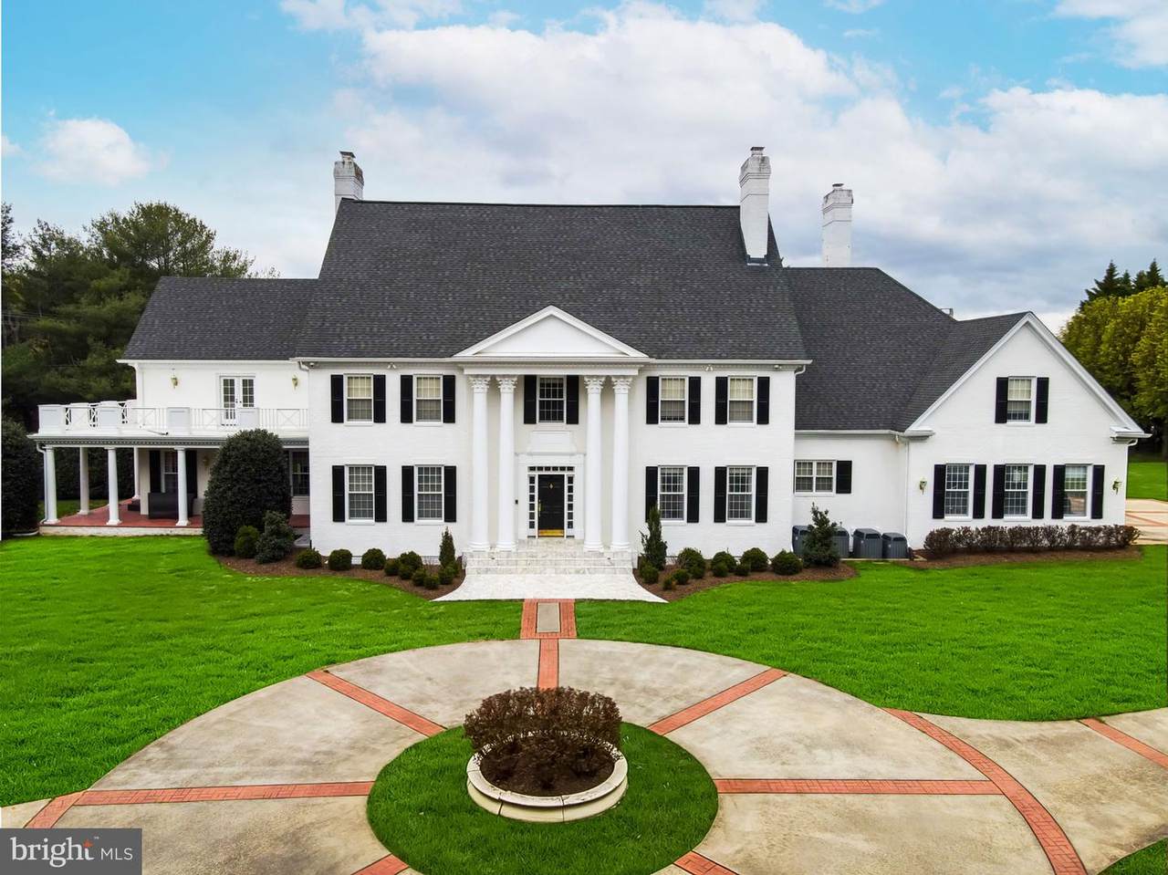10100 Norton Road - Photo 1