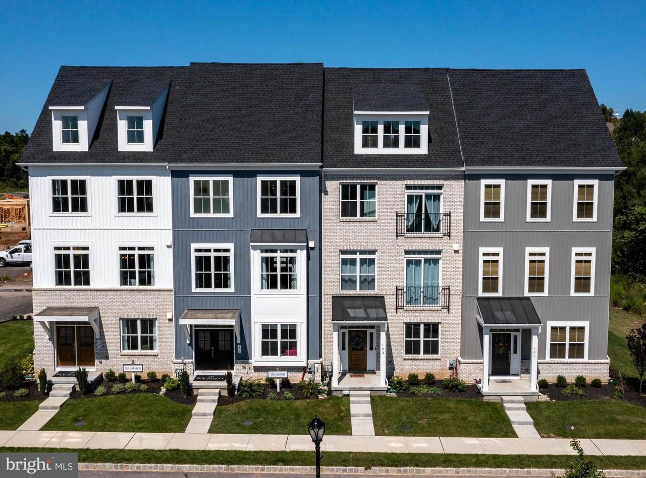 3 Smithworks Boulevard - Photo 1