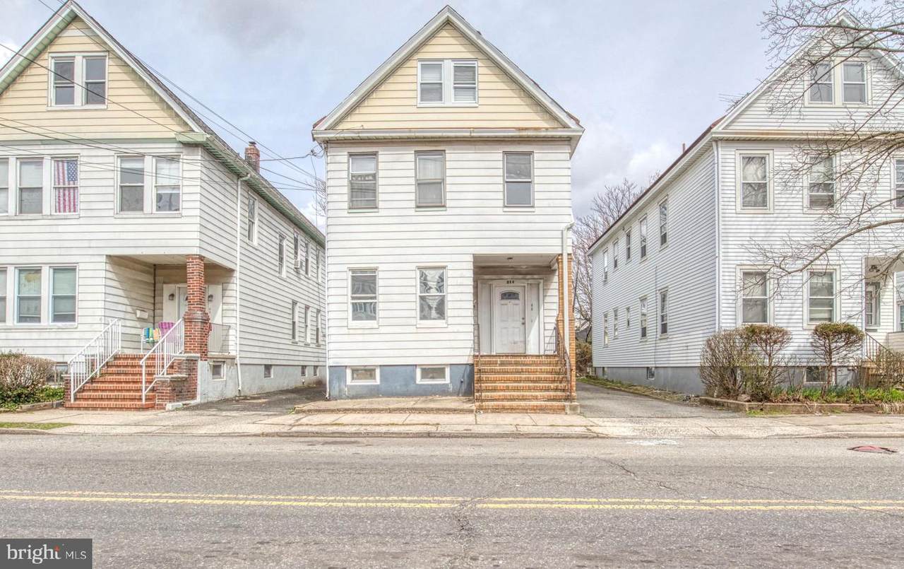 109 Louis Street - Photo 1