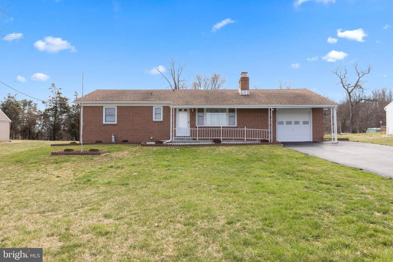 1107 Sharon Acres - Photo 1