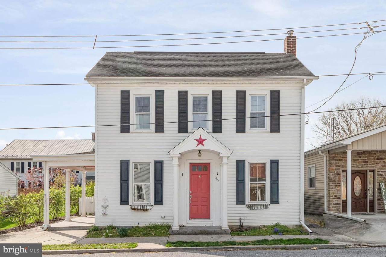 202 3RD Street - Photo 1