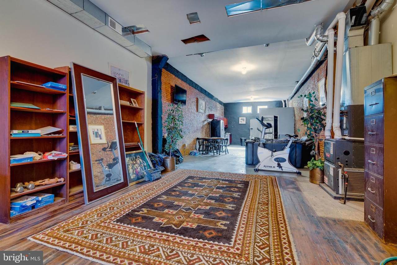 4920 Lancaster Avenue - Photo 1