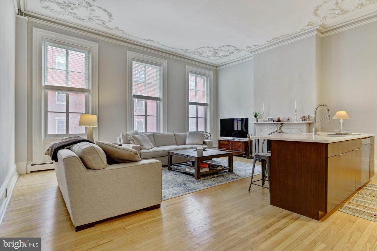 1812 Spruce Street - Photo 1