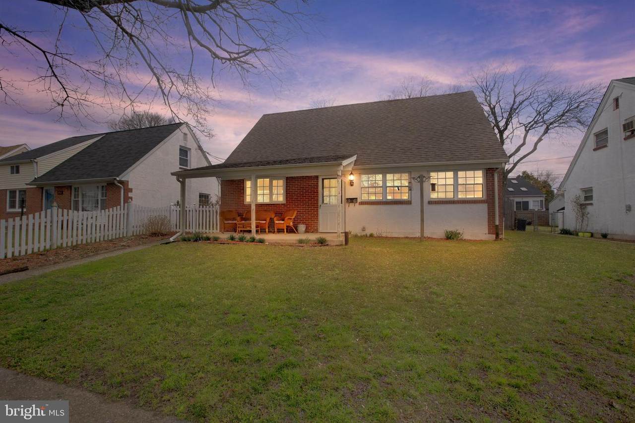 6961 Pawling Street - Photo 1