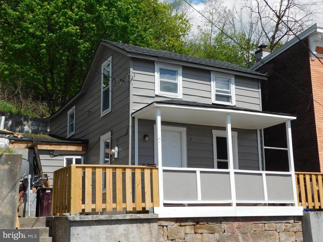 7 Bellevue Street - Photo 1