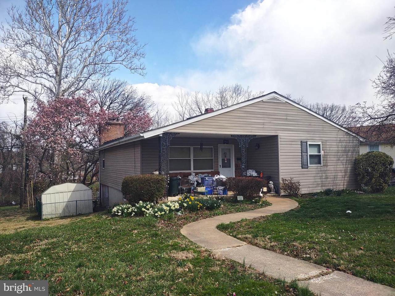 144 Greenmeadow Drive - Photo 1