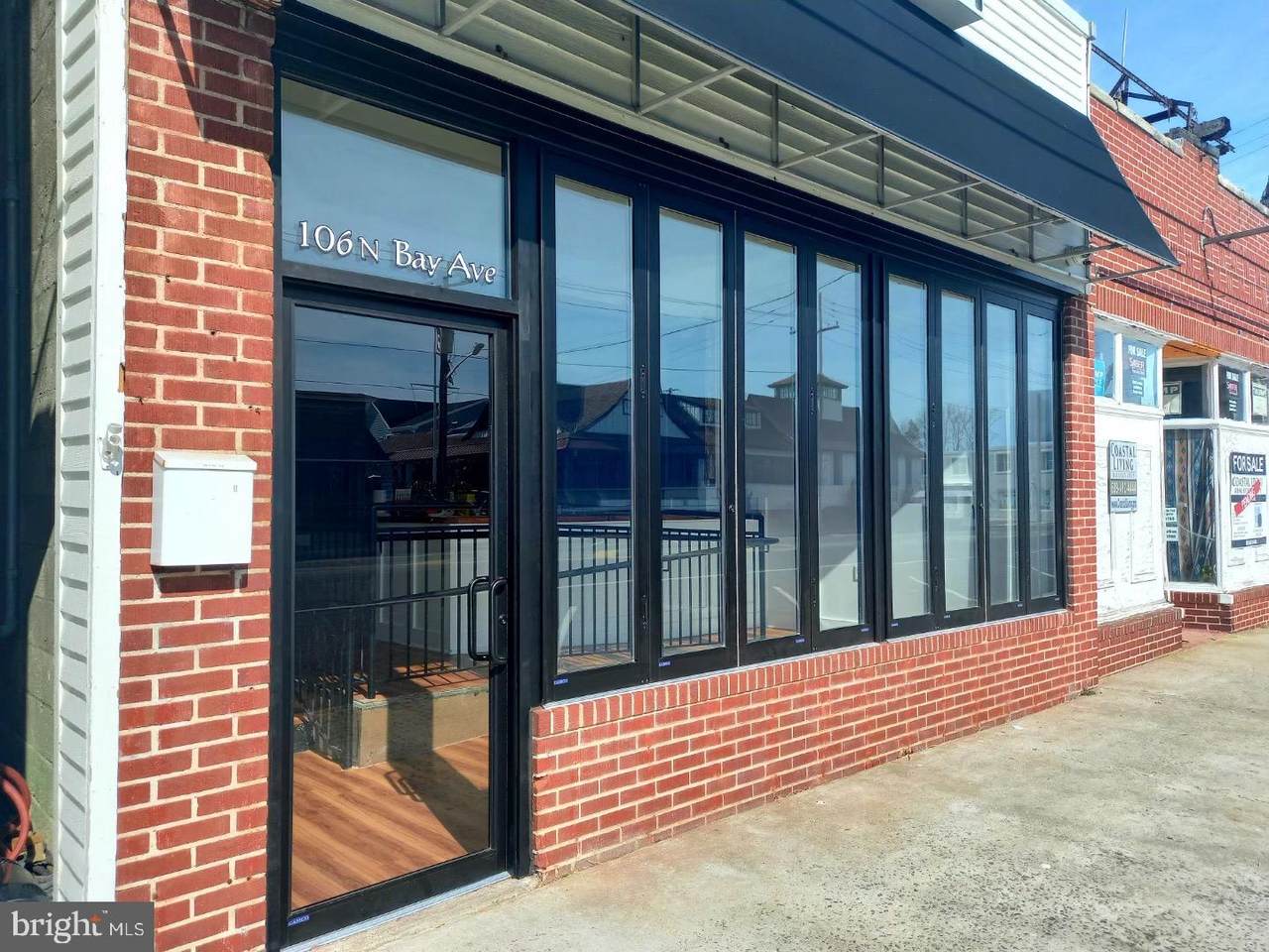 106 Bay Avenue - Photo 1