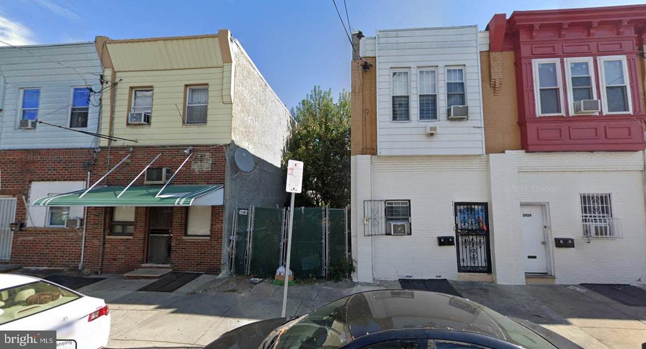 2435 7TH Street - Photo 1