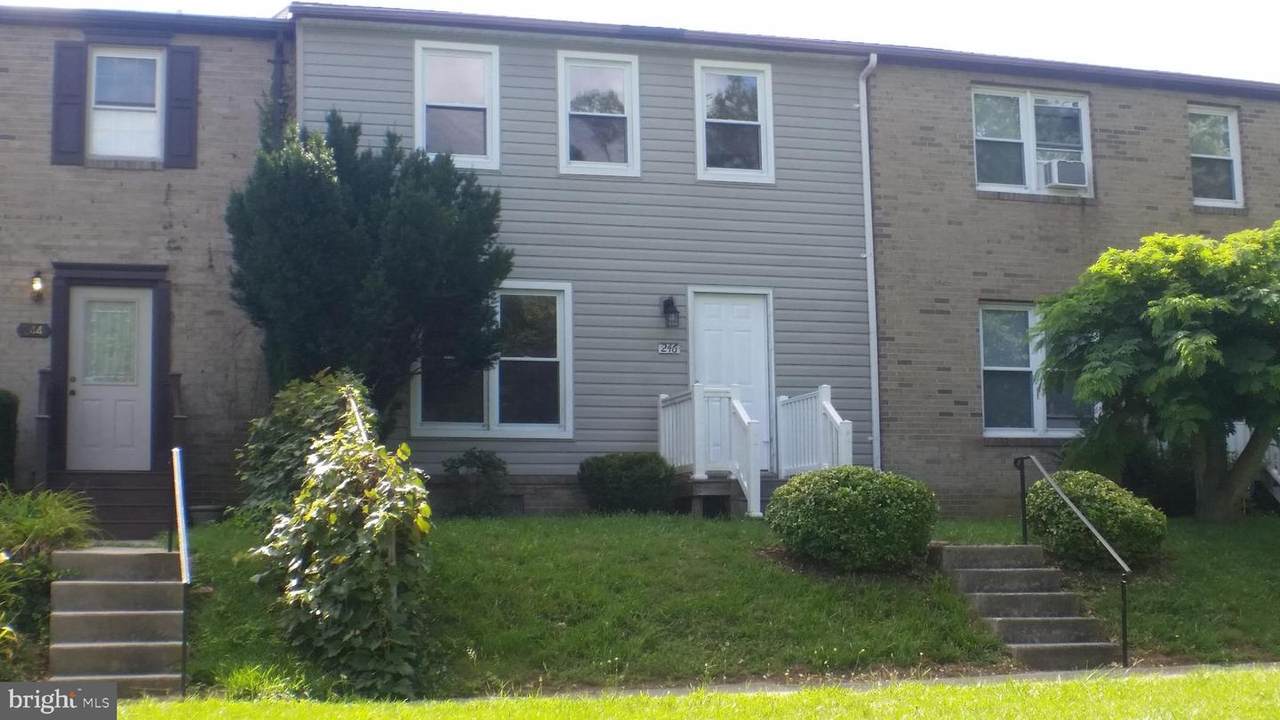 246 Surrey Court - Photo 1