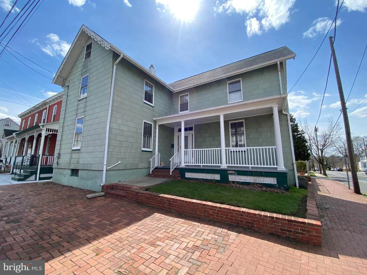 400 Willow Street - Photo 1
