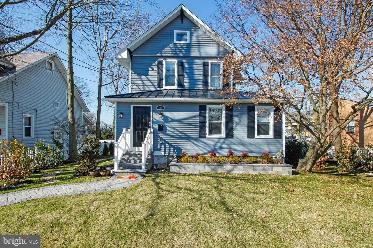 105 Crystal Lake Avenue - Photo 1