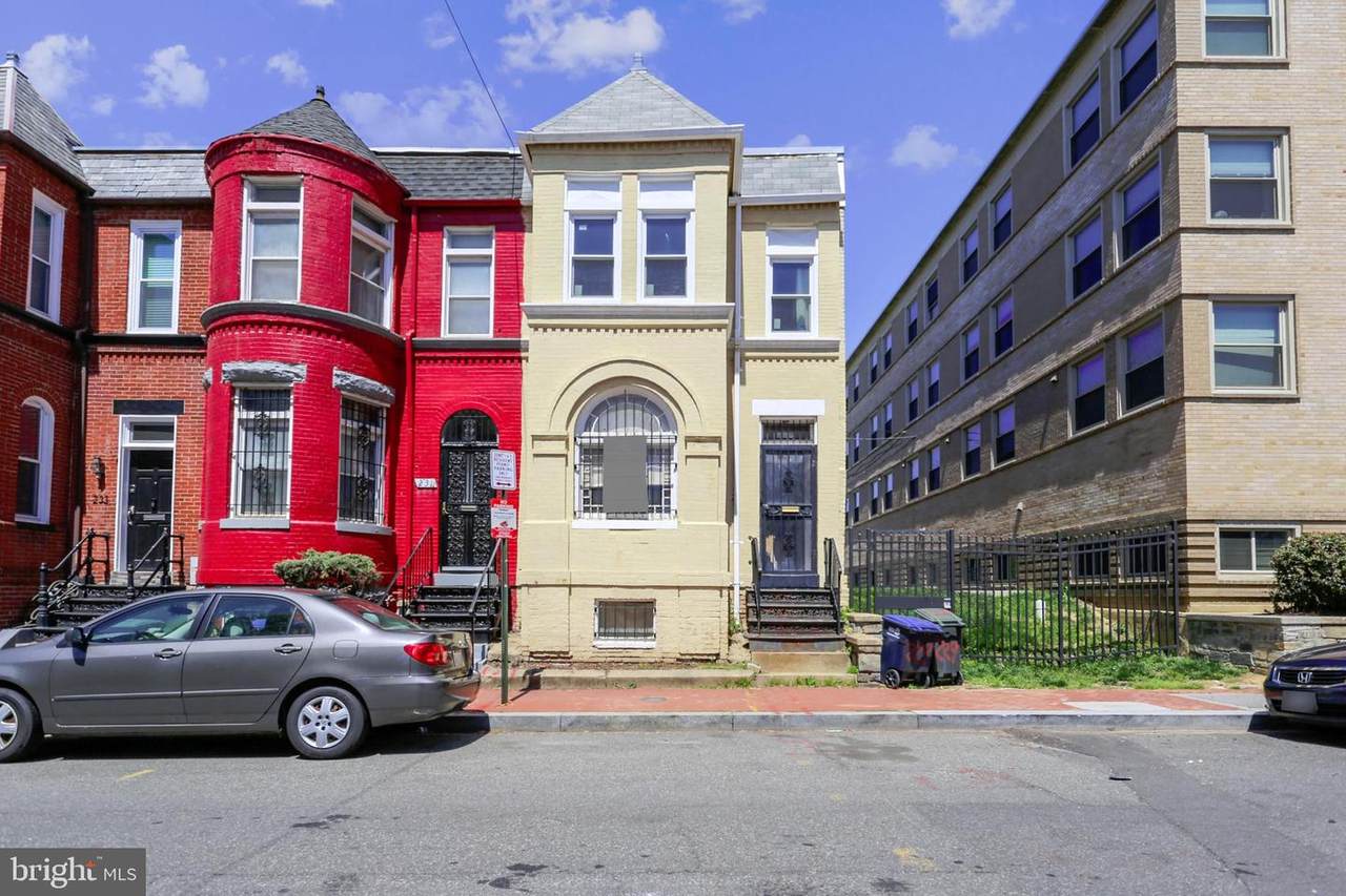 229 Elm Street - Photo 1