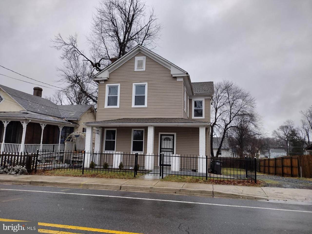 5944 Addison Road - Photo 1