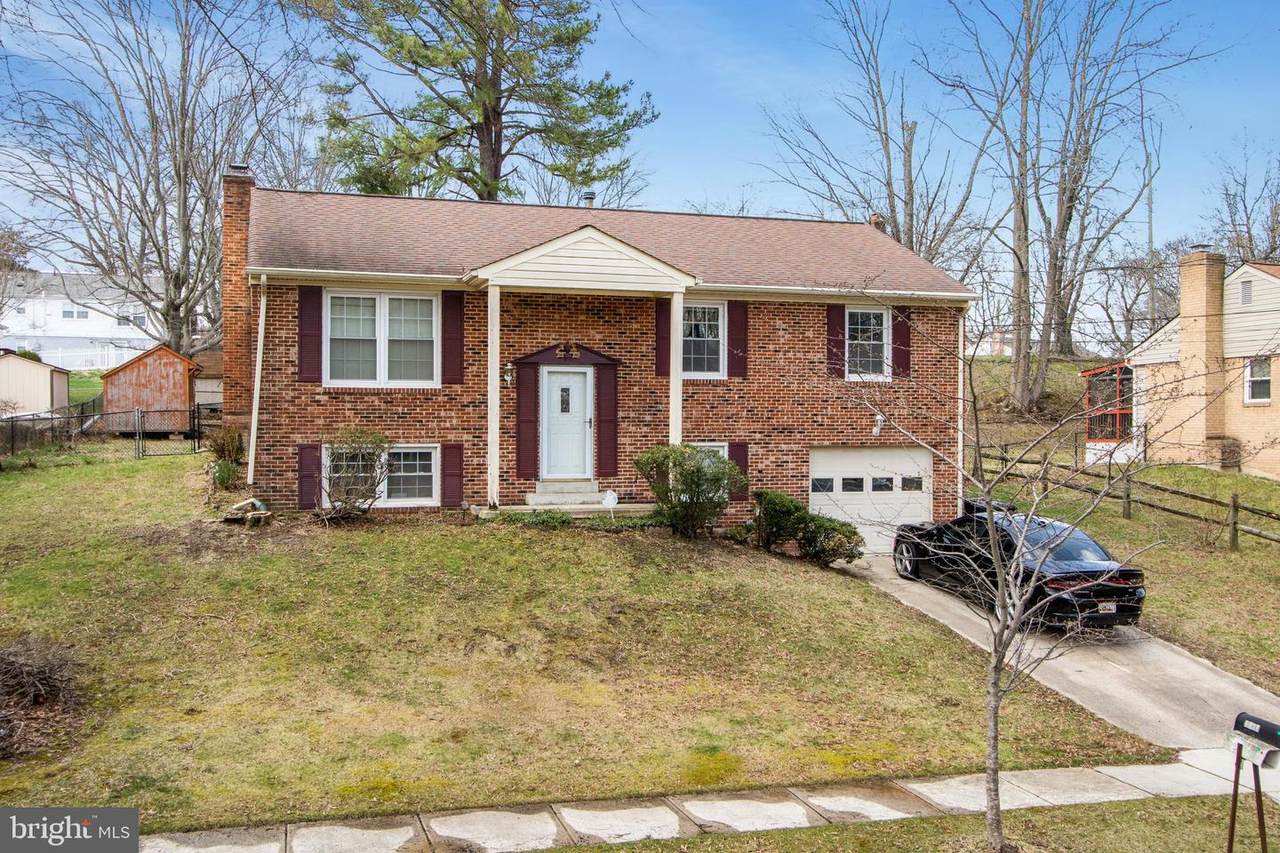 5013 Woodford Lane - Photo 1