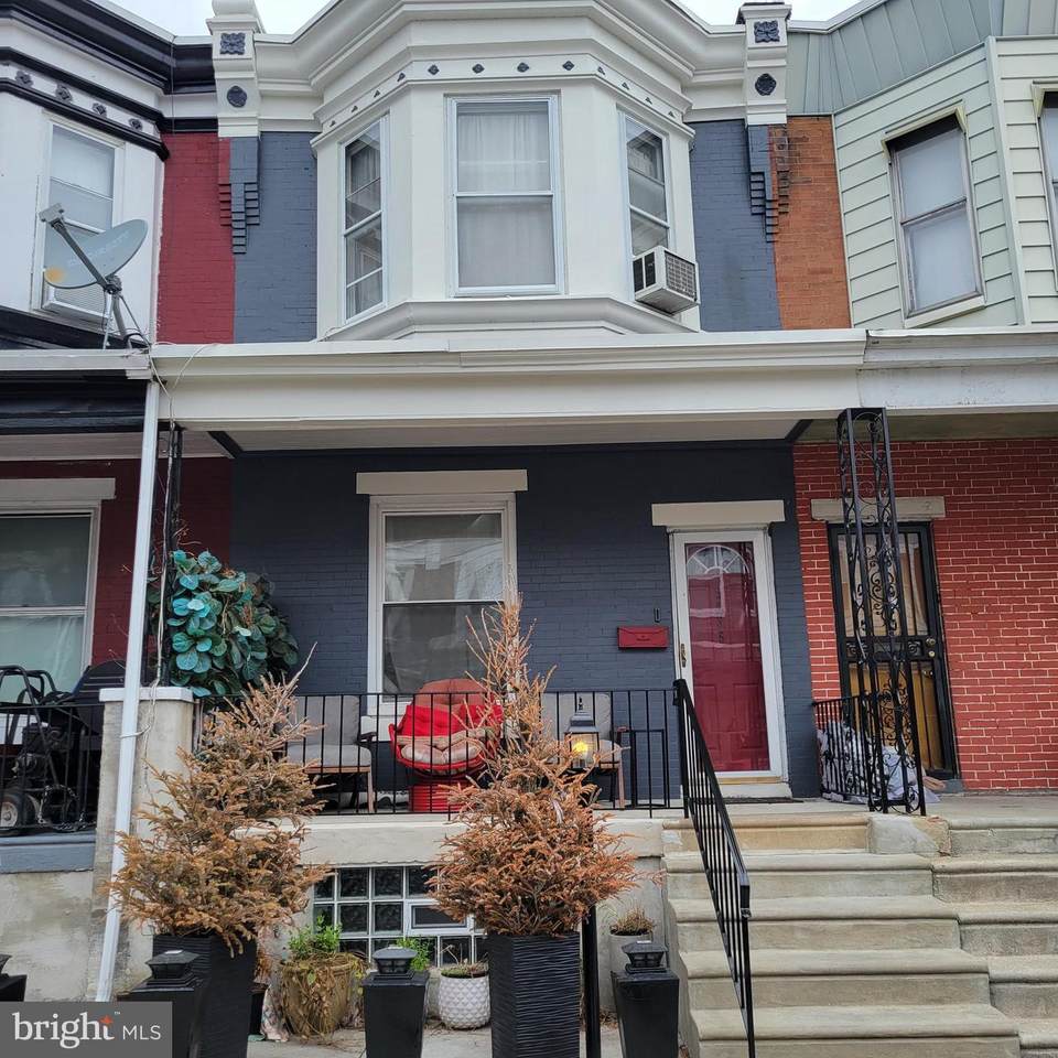 5835 Walton Avenue - Photo 1