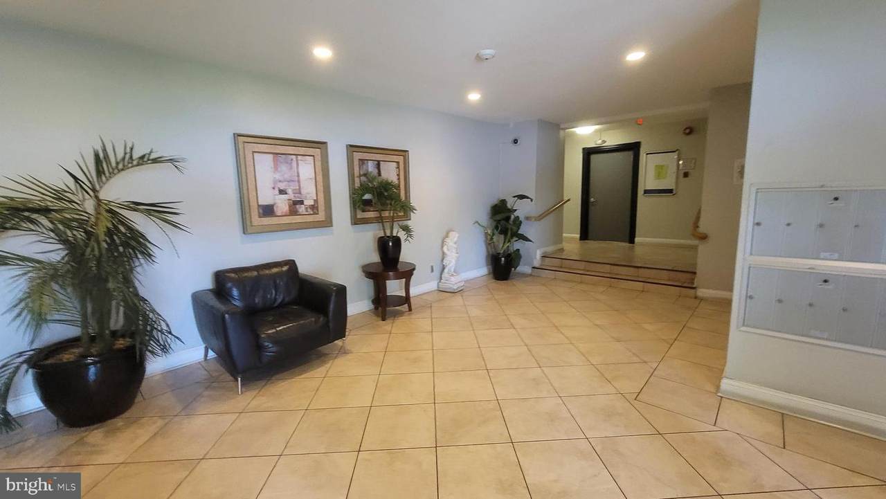 1009 Chillum Road - Photo 1