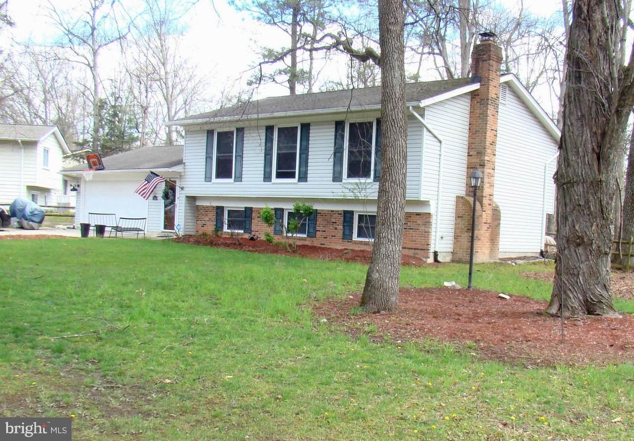 2048 Davis Court - Photo 1