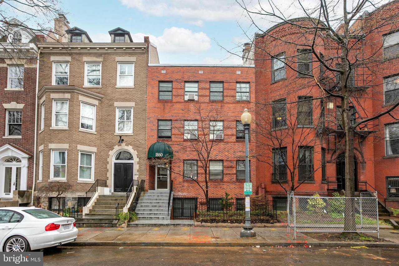 1860 Wyoming Avenue - Photo 1