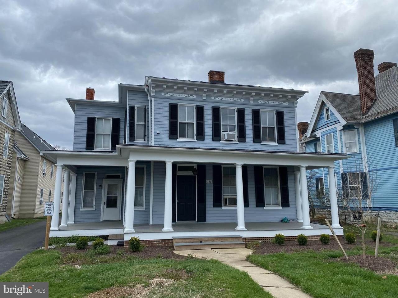 320 Amherst Street - Photo 1