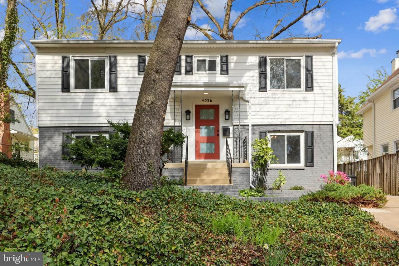 4026 7TH Street - Photo 1
