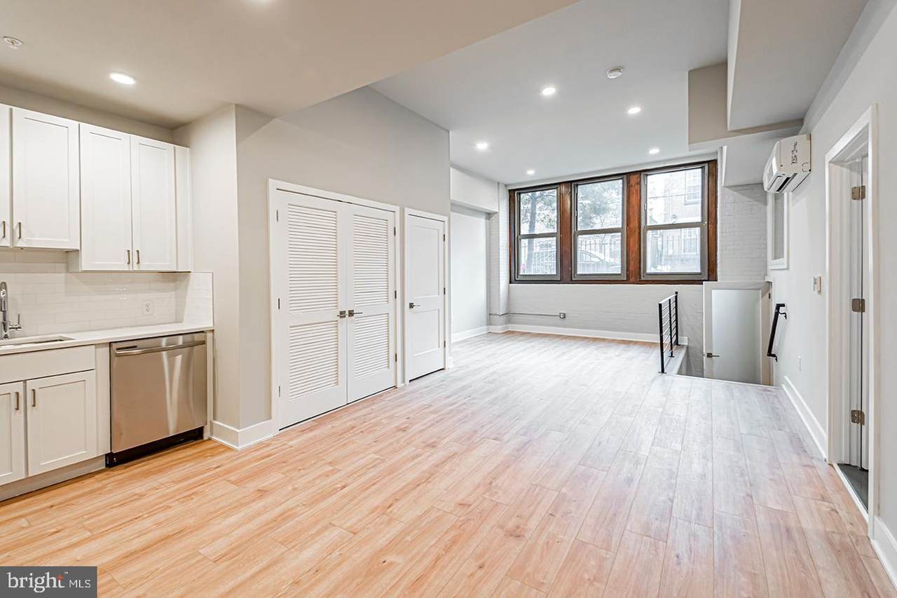 1300 19TH Street - Photo 1