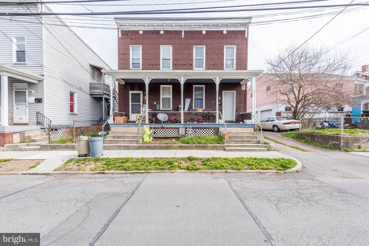 525-527 Columbia Avenue - Photo 1