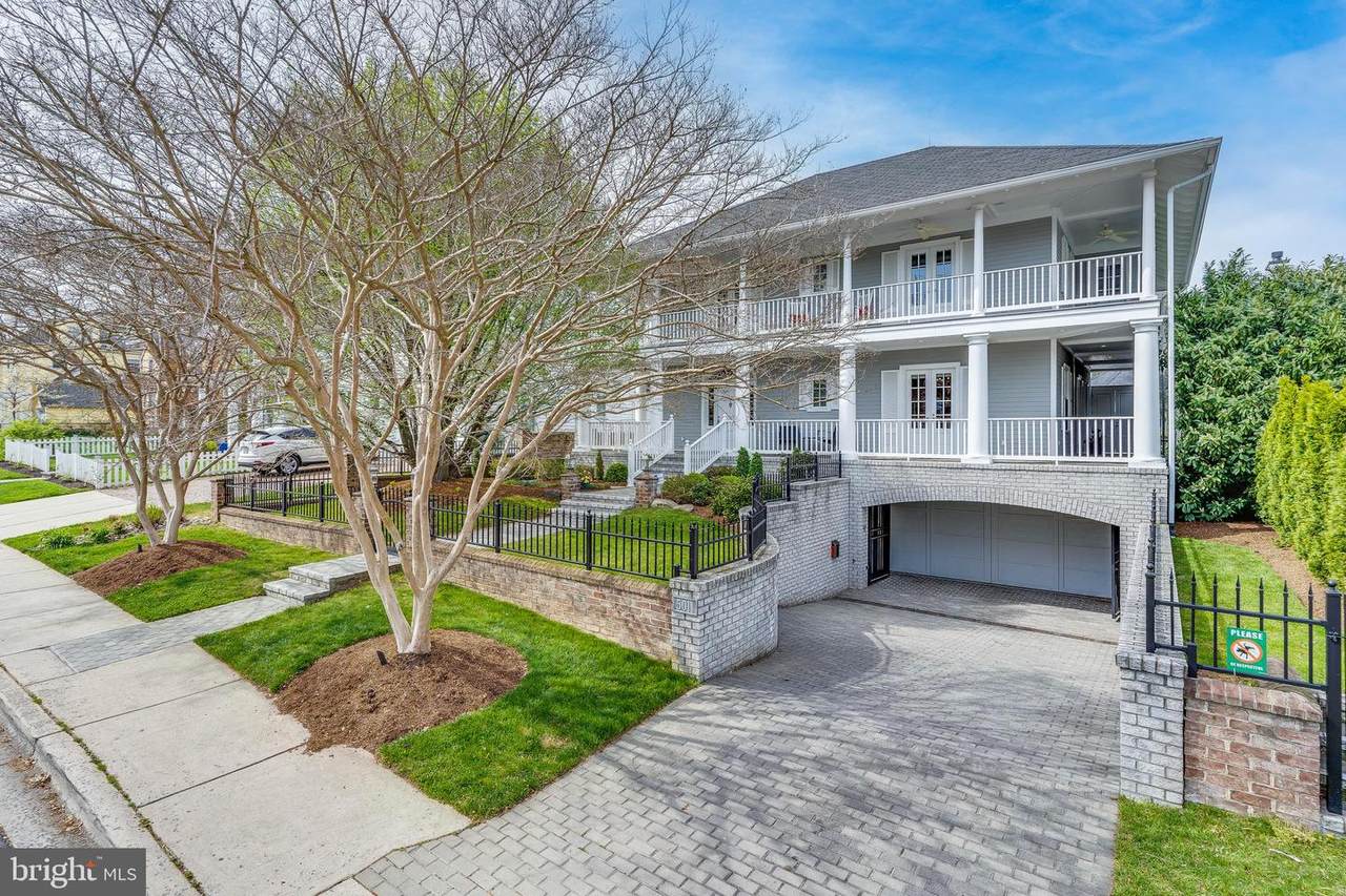 5011 Elm Street - Photo 1