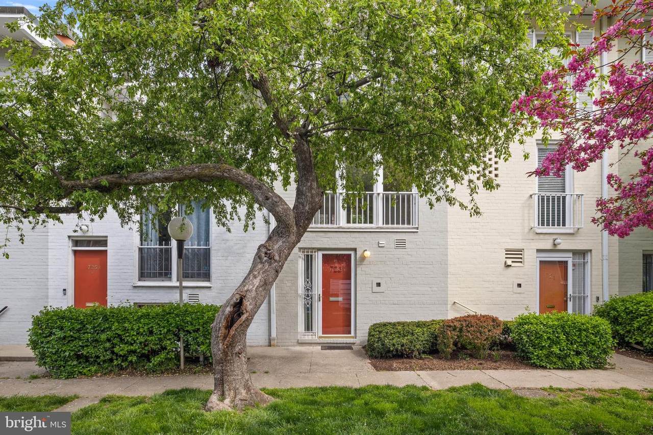 723 Delaware Avenue - Photo 1
