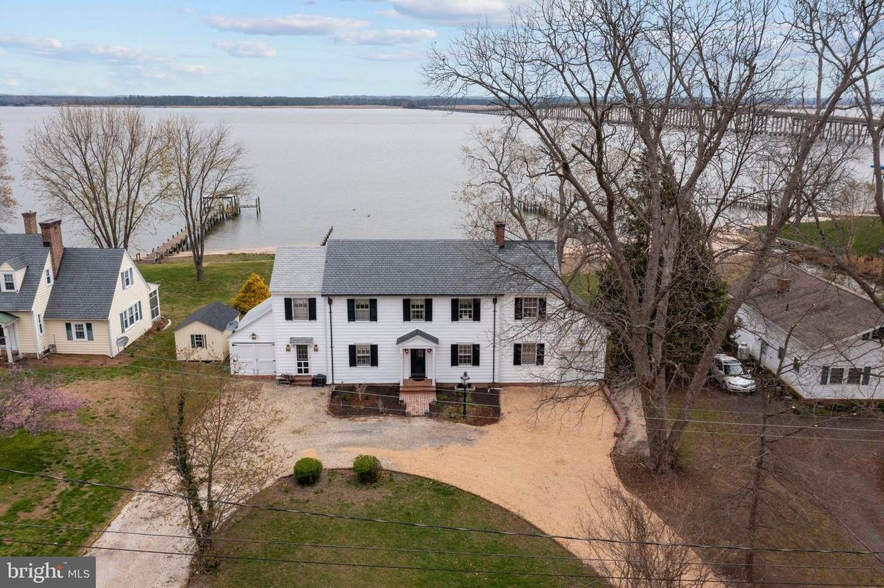 143 Water Lane - Photo 1