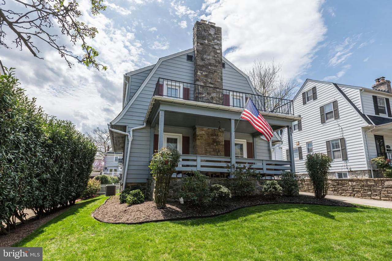 611 Kingston Road - Photo 1