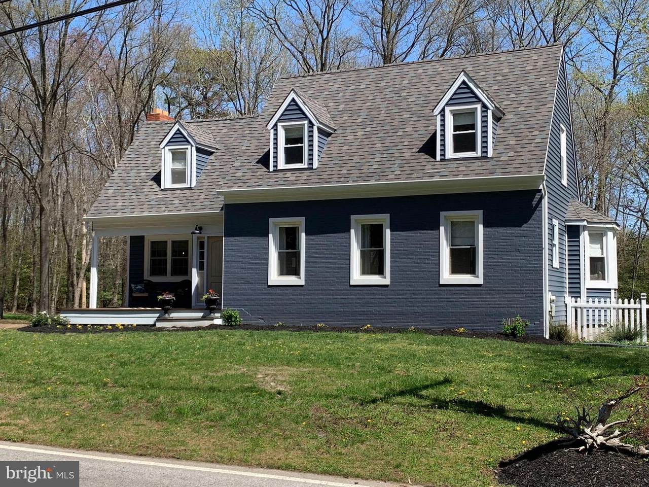 7625 Locust Grove Road - Photo 1
