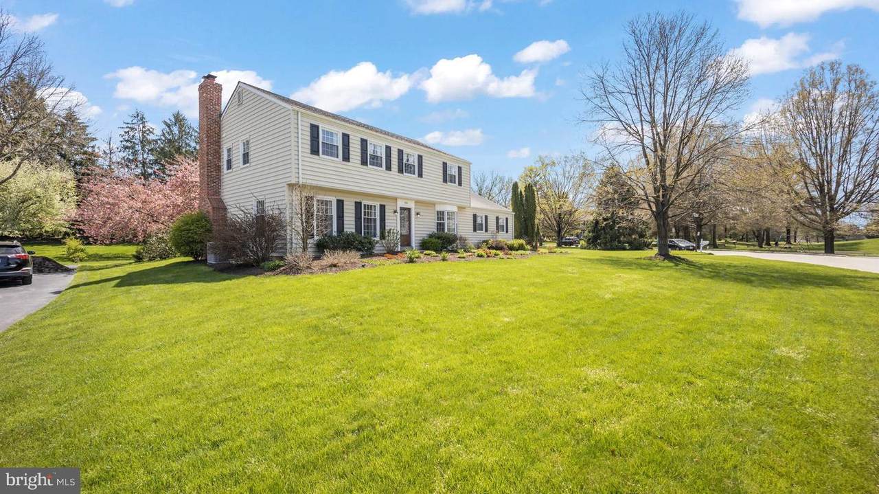 470 Churchill Drive - Photo 1