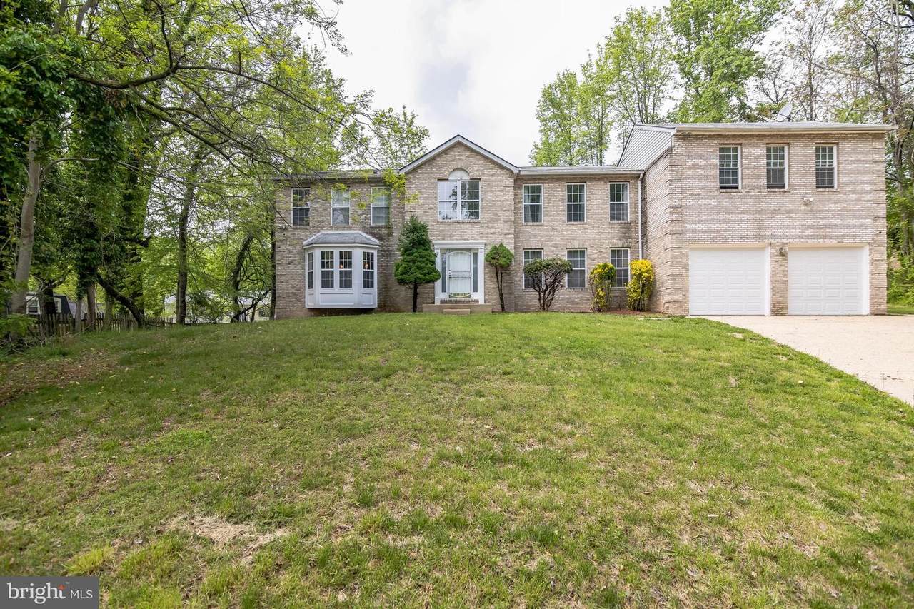 8405 Hardwick Court - Photo 1