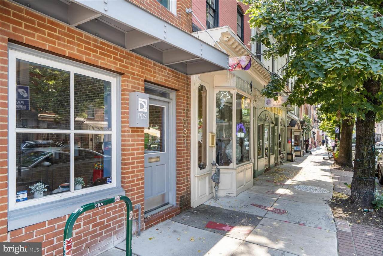 1031 Charles Street - Photo 1