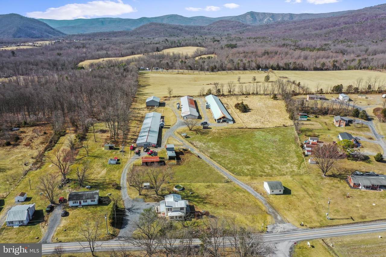 1527 Back Road - Photo 1