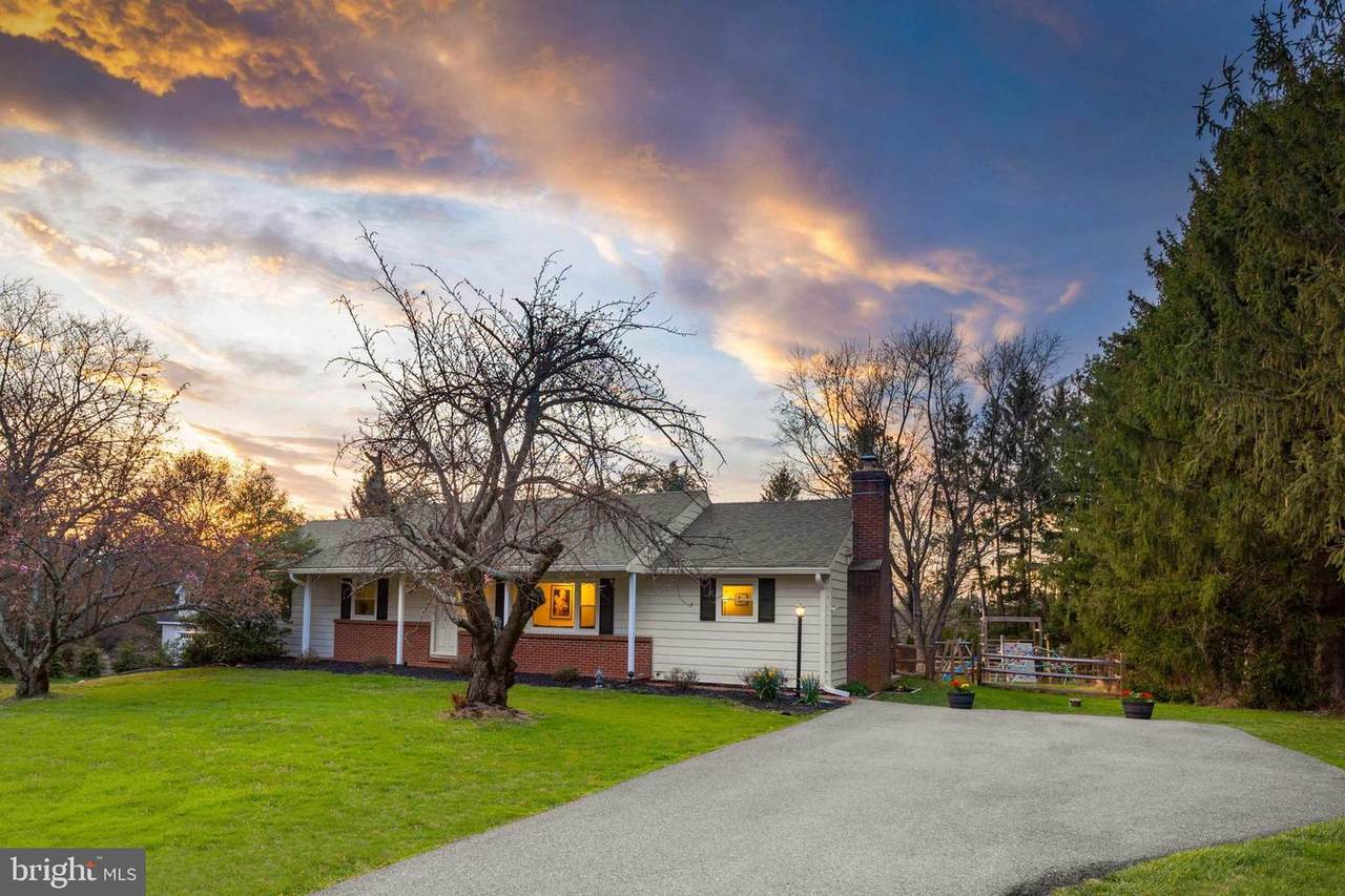 1822 Ridge Road - Photo 1