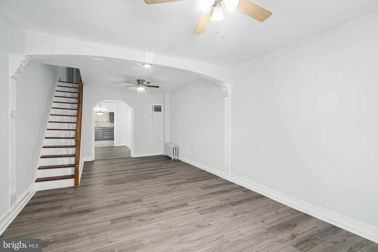 1608 Dickinson Street - Photo 1