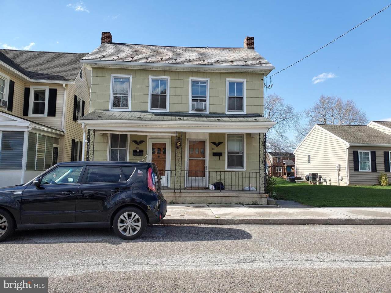411 North Street - Photo 1