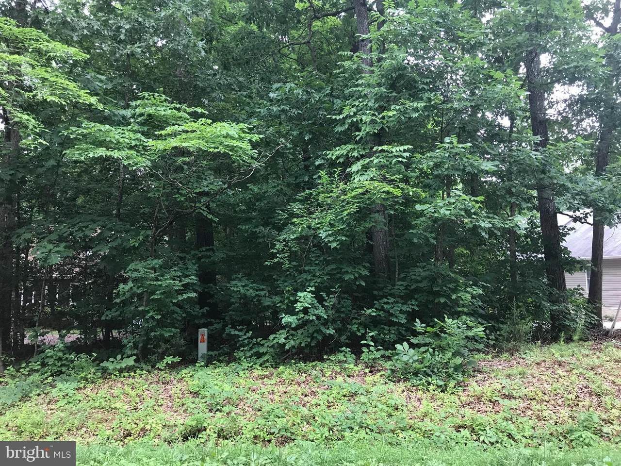 406 Westover Parkway - Photo 1