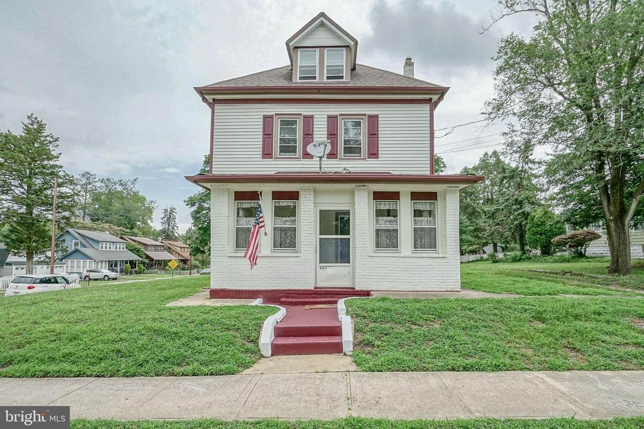 401 Cedar Avenue - Photo 1