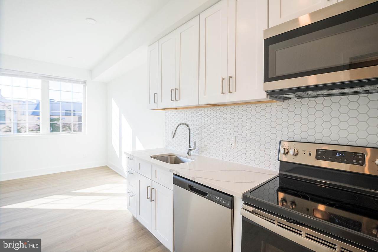 1324 Frankford Avenue - Photo 1