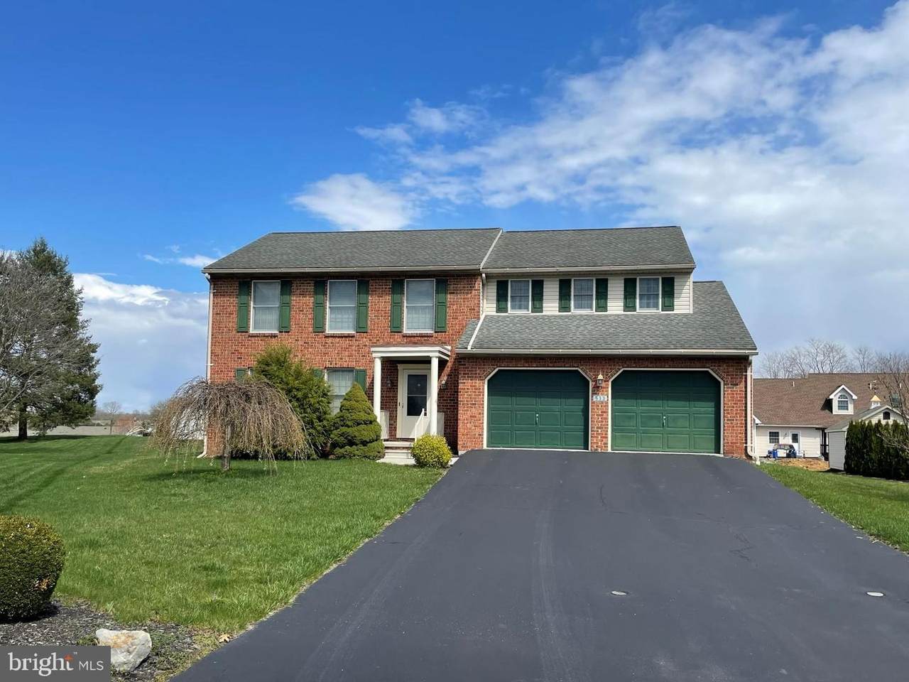 533 Hilltop Circle - Photo 1