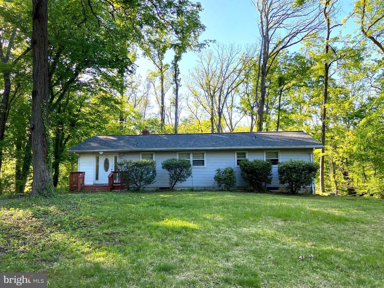 25 Acorn Drive - Photo 1