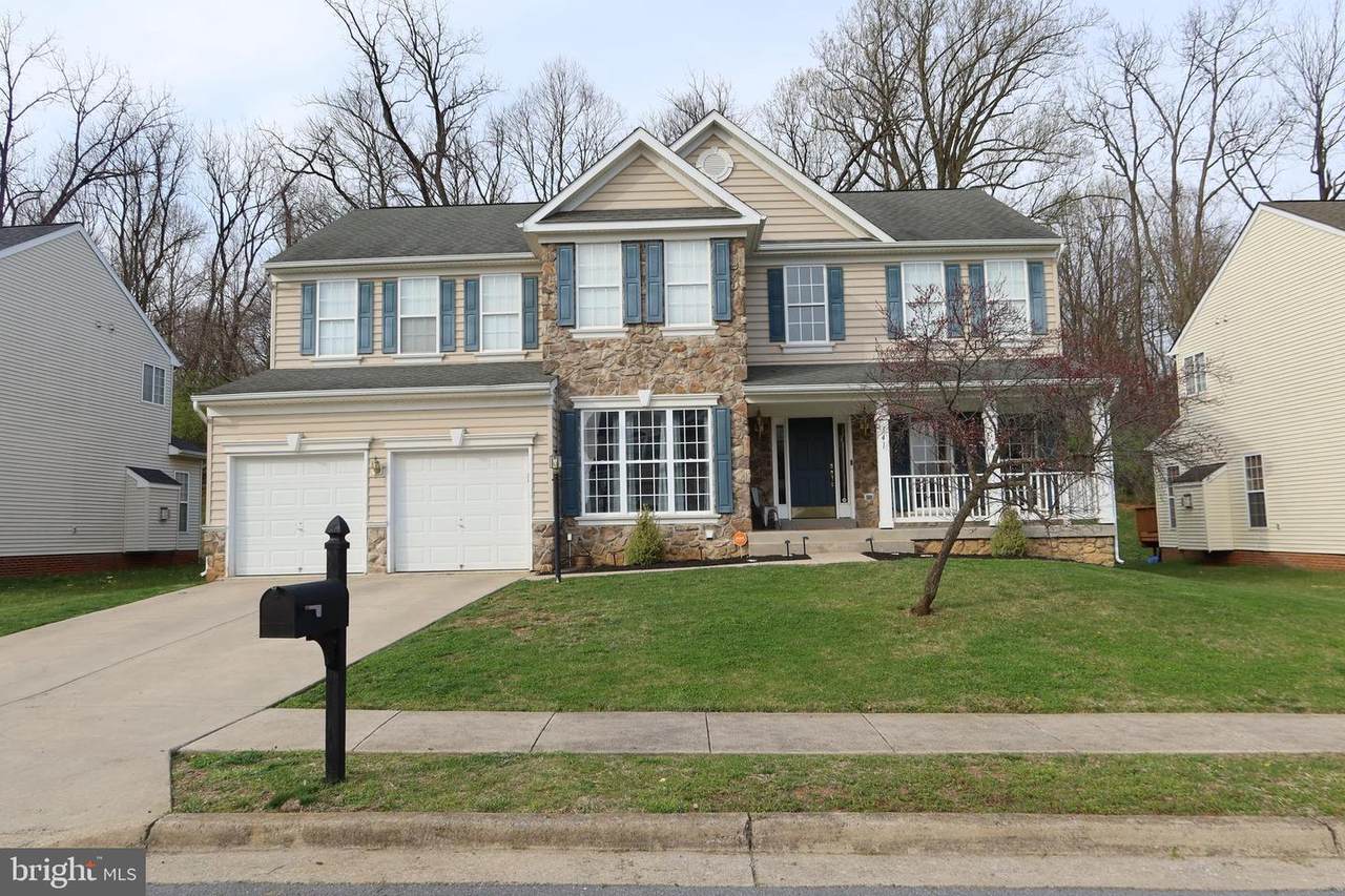 341 Rubens Circle - Photo 1