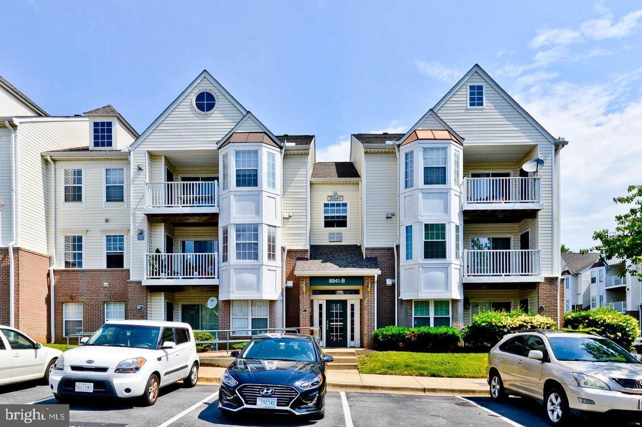 8941 Town Center Circle - Photo 1