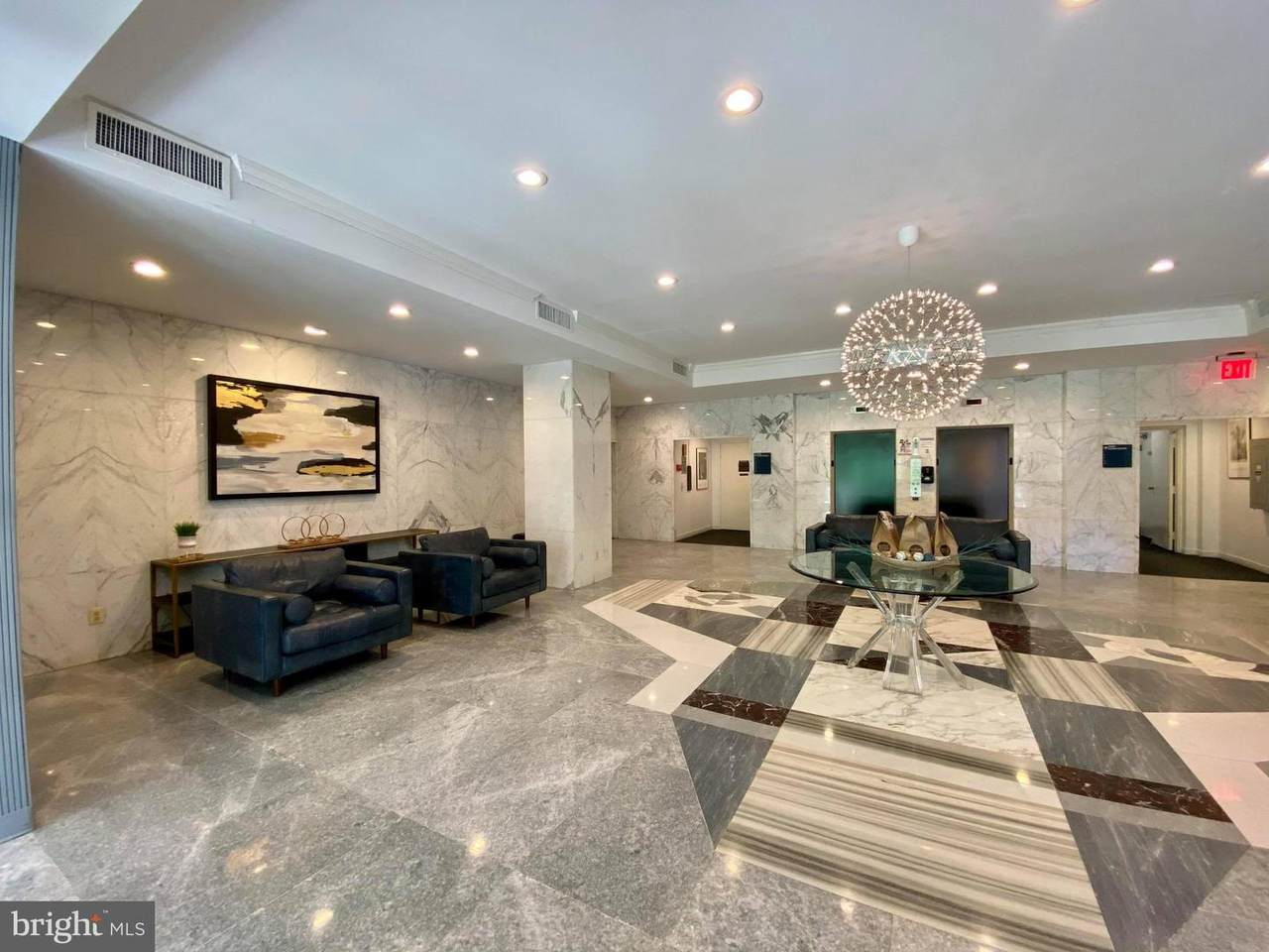 730 24TH Street - Photo 1