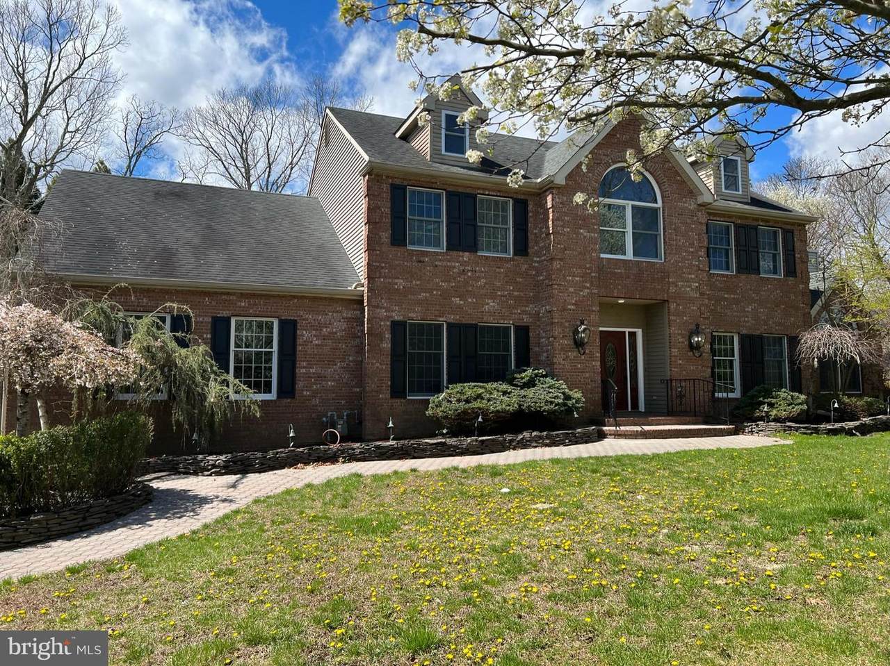 634 Park Place - Photo 1