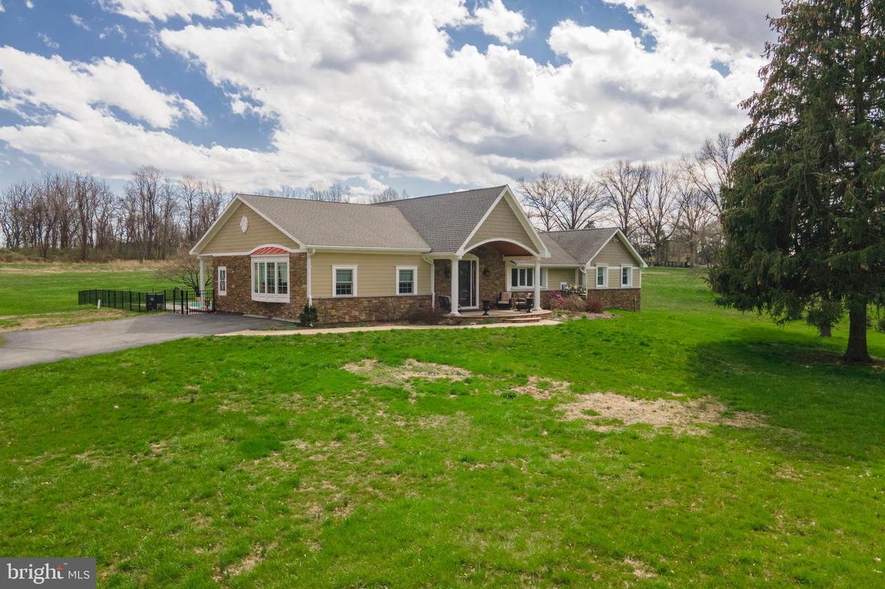 1626 Middletown Road - Photo 1